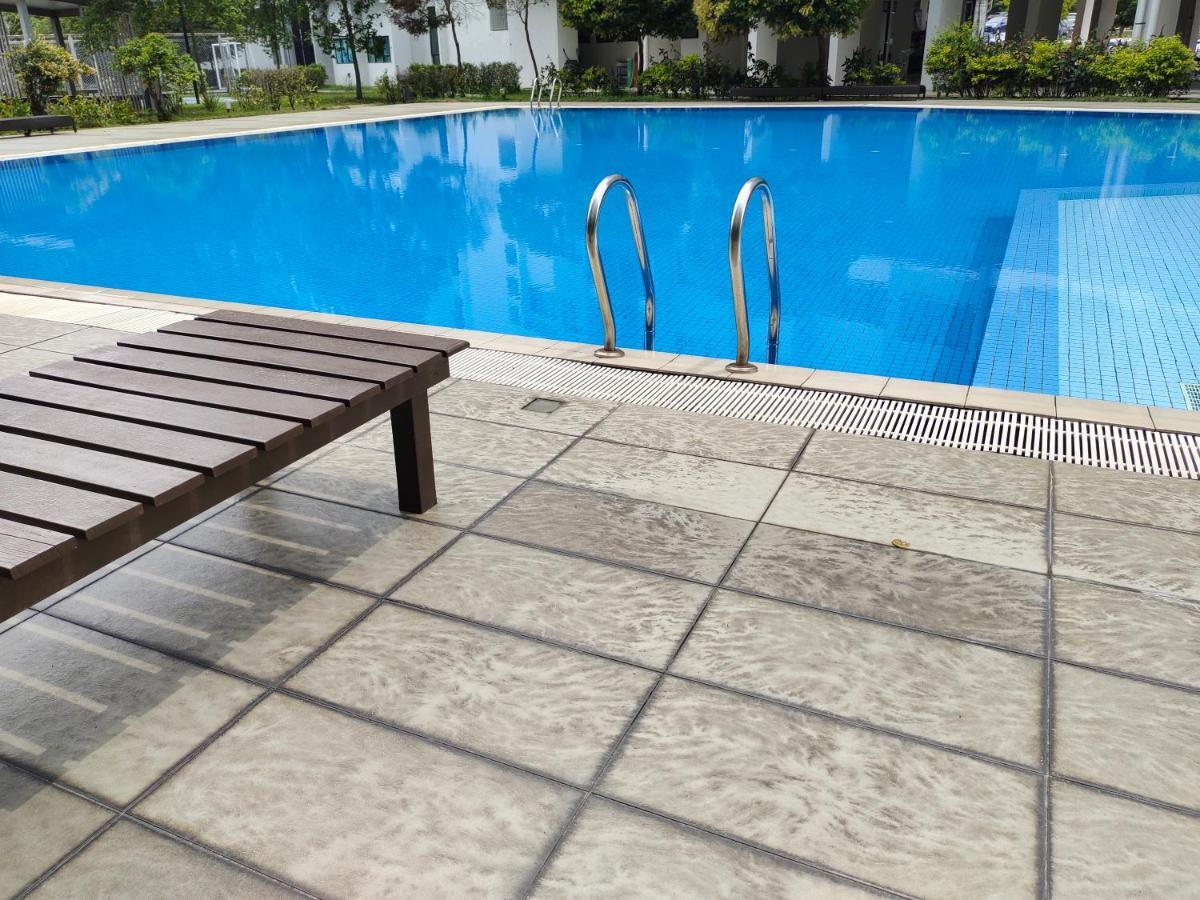 De Cozy Corner Suria Rafflesia Setia Alam Apartment Shah Alam Exterior photo