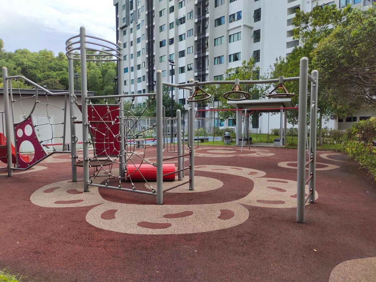 De Cozy Corner Suria Rafflesia Setia Alam Apartment Shah Alam Exterior photo